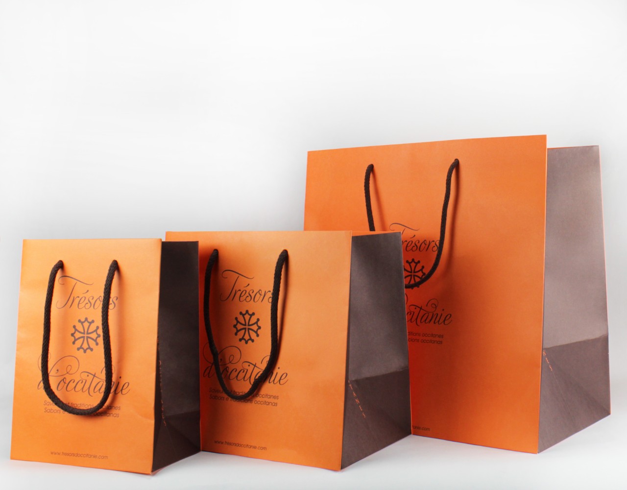 Groupe de sacs - Papier luxe kraft brun 170 grs - Sans Pelliculage - Poignées cordelettes coton